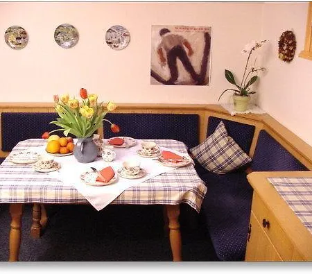 Gastehaus Kissner Pensión 3*